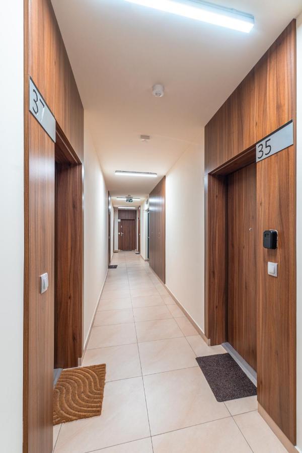 Wroclawska Comfort Apartment Krasków Eksteriør bilde